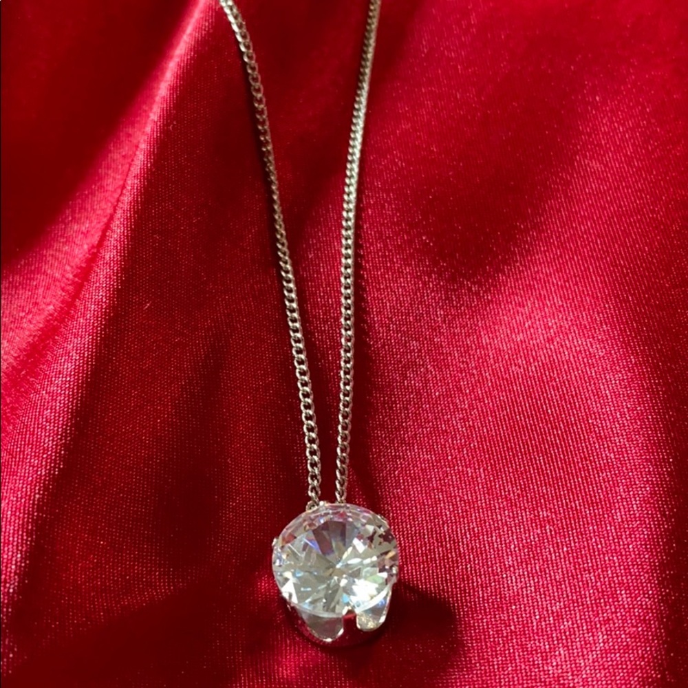 Diamond like earrings & necklace